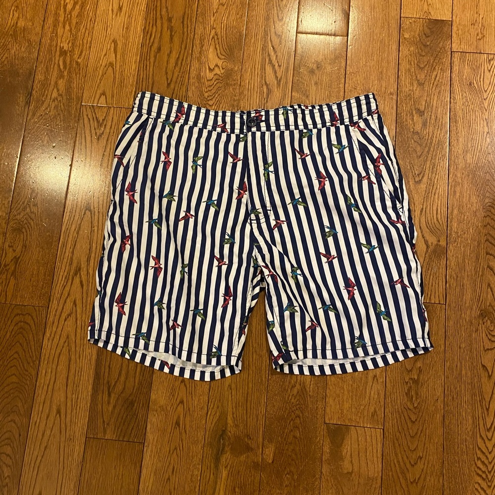 Men’s Bermuda swim shorts
